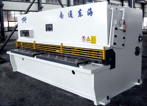 China QC12Y-6x2500 Shearing Machine