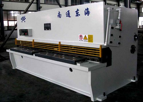 China QC12Y-8x3200 Shearing Machine