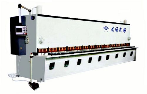 China QC11Y-25x6000 Guillotine Shear