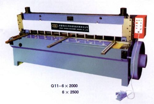 China Q11-6x2500 Mechanical Guillotine