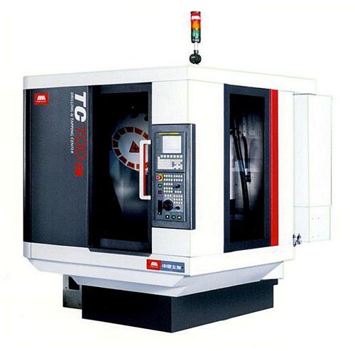 China Czech TC700R High Speed Drilling And Tapping Center